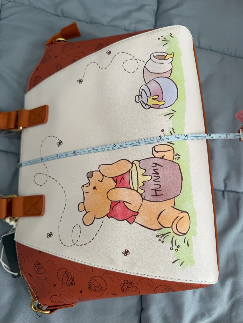 Loungefly Winnie the Pooh Honey Tote Bag - White & Brown, w/ detachable strap.